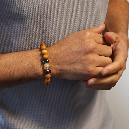 Solar plexus chakra cedarwood bracelet with citrine